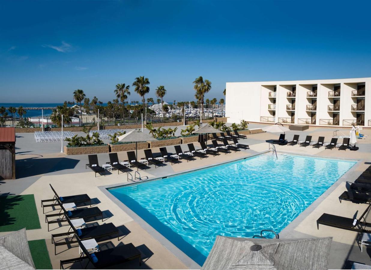 Sonesta Redondo Beach & Marina Exterior photo